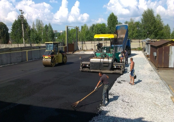 Устройство автодорог в Белых столбах и Домодедовском районе